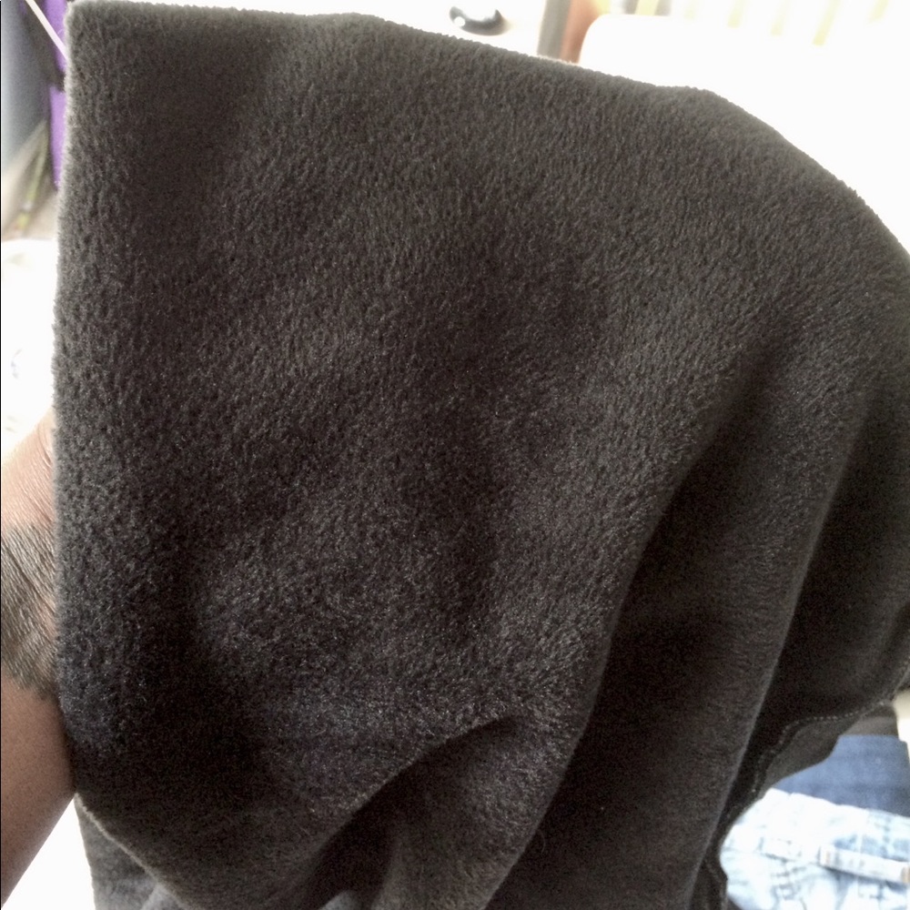 Fleece-lined Sweater - Picture 4 of 4